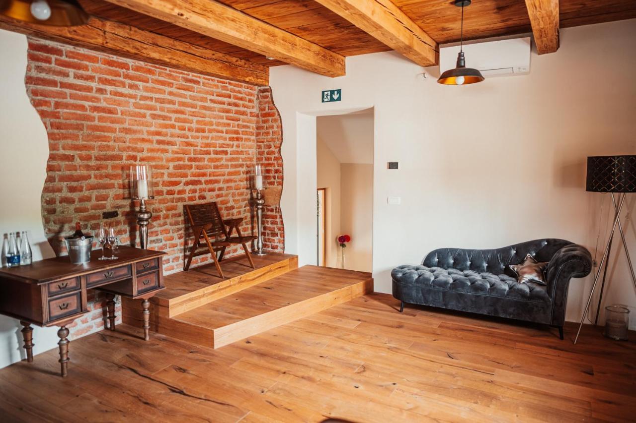 Kocbek Since 1929 Apartment Sveti Jurij ob Scavnici Luaran gambar