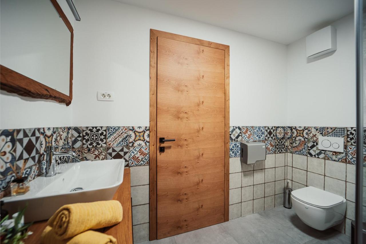 Kocbek Since 1929 Apartment Sveti Jurij ob Scavnici Luaran gambar